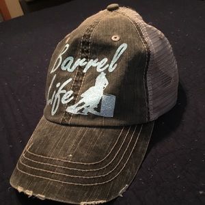 Barrel life hat